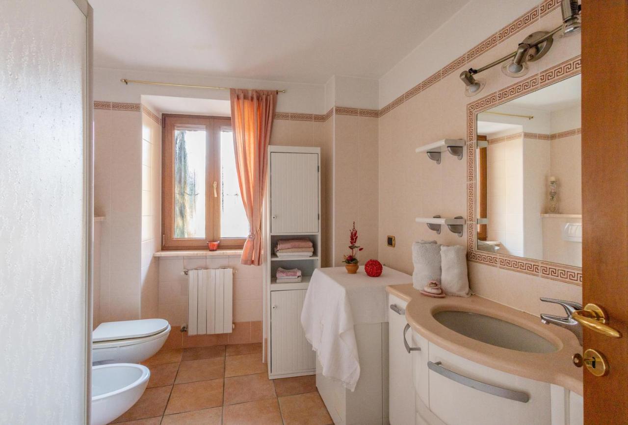 L'Angolo Delle Peonie Apartment Cannobio Ngoại thất bức ảnh